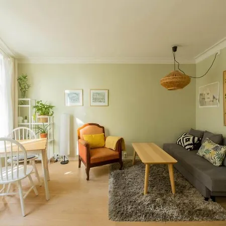 Dinbnb I Historical Cobblestone Street Leilighet Bergen
