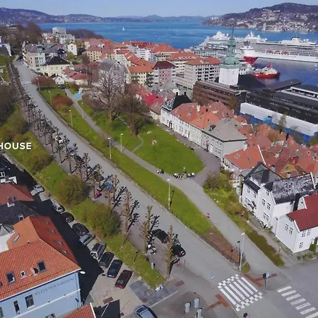 شقة Dinbnb I Historical Cobblestone Street